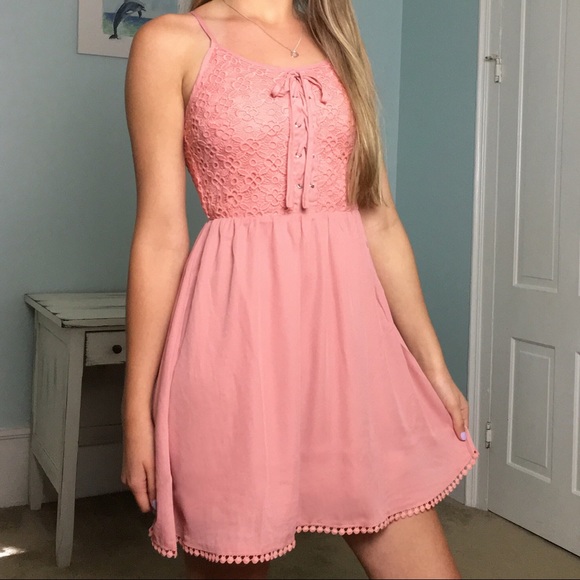 Threadzwear • Mini Dress - Picture 4 of 5